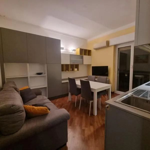 Casa Martina, hotel in Genoa