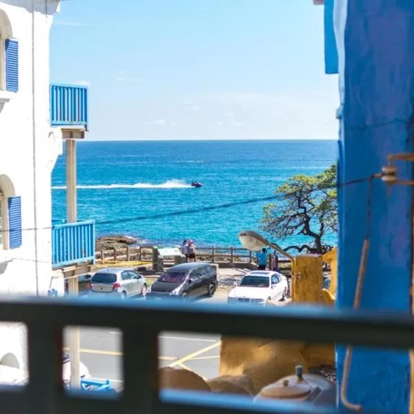 I墾丁包棟民宿l 船帆石海景五臥室包棟kenting timehouse beach villa l電動麻將l k歌l德州l廚房l步行沙灘三分鐘, hotel en Kenting