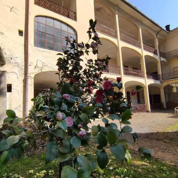 Casa Valduggia, ξενοδοχείο σε Valduggia