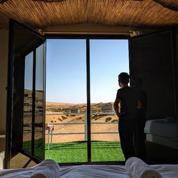 Royal desert camp, hotel a Al Raka
