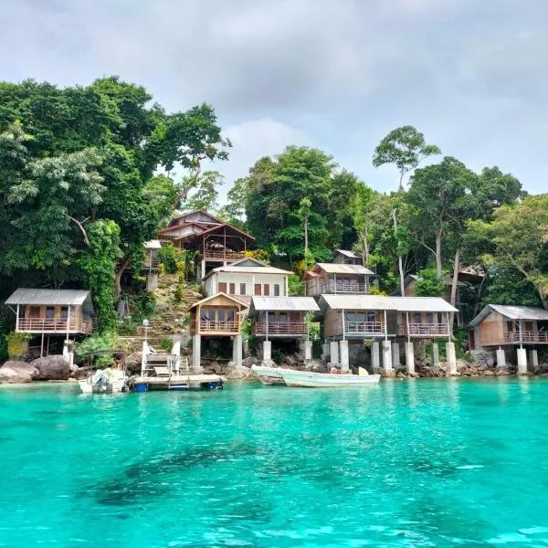 Olala Bungalows and Restaurant, hotel di Sabang