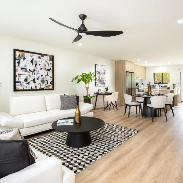 Black Vanilla - Stylish Symphony 3miles Downtown, hotel Naplesben