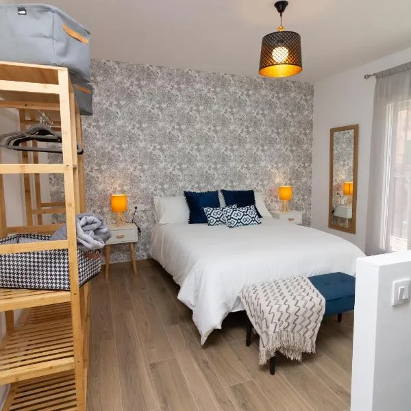 Apartamentos La Escapada, hotel in Alhama de Aragón