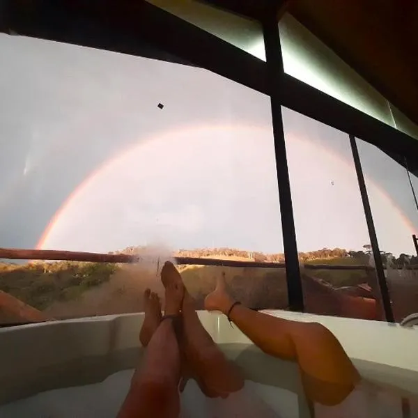 Chalés Mil Mudas da Mantiqueira - Hidro dupla, lareira interna e vista espetacular,聖安東尼奧-杜皮尼亞爾的飯店