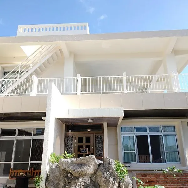 フェーヌカジ 和室, hotel in Miyako Island