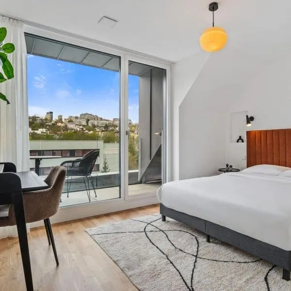 룩셈부르크에 위치한 호텔 Luxury 2BR, Free Parking, Balcony