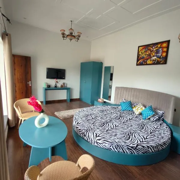 Atithi Stays, hotel en Rāmnagar