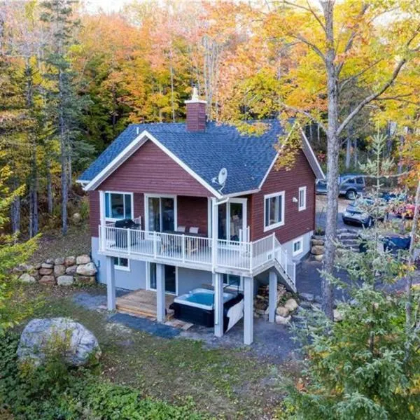 Le Chalet du Sommet SPA, hotell i Sainte Béatrix