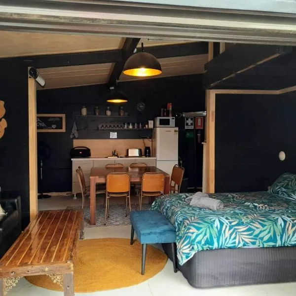 Glamp Two-Five-Oh, Hotel in Whakatane