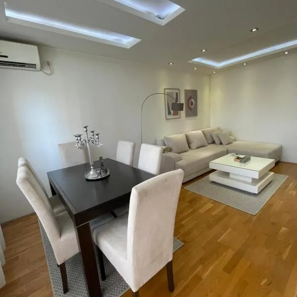 Charme apartman, hôtel à Kruševac