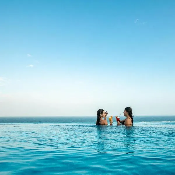 Triton Prestige Seaview and Spa, hotel in Maafushi