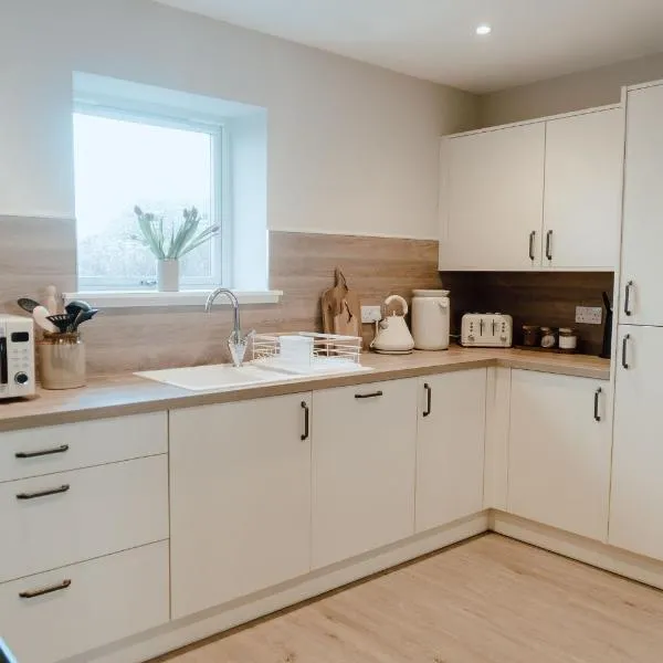 Cleod9 -Croft house at 9 Garenin, Hotel in Carloway