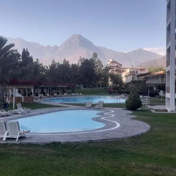 歸扎多波蒂略莊園度假村,路納宛納的飯店