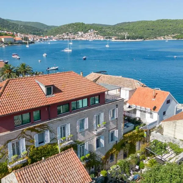 Hotel San Giorgio, ξενοδοχείο σε Vis