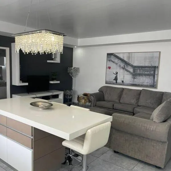 Gifty Surprize Airbnb, hotel in Kimberley