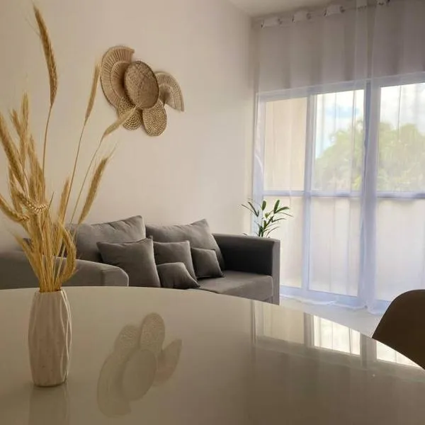 Apto próximo ao Shopping, hotel in Umuarama