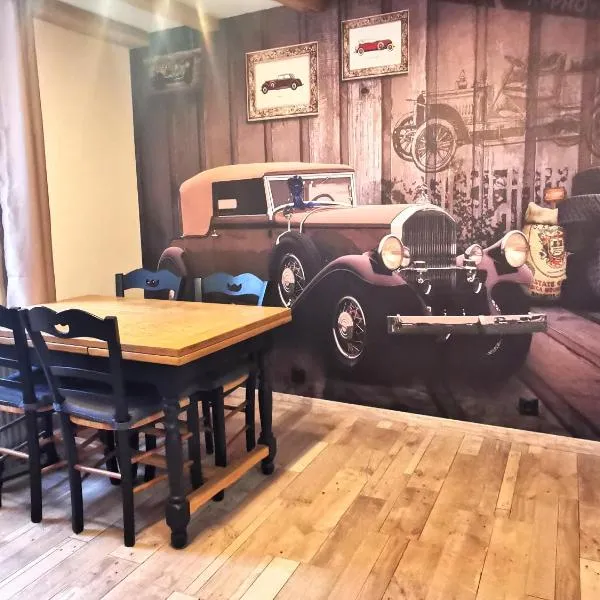 Le Vieux Tacot avec garage, ξενοδοχείο σε Le Puy en Velay