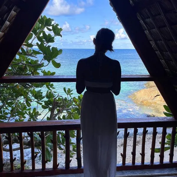 L'Astrolabe - Private Beach, hotel em Baras