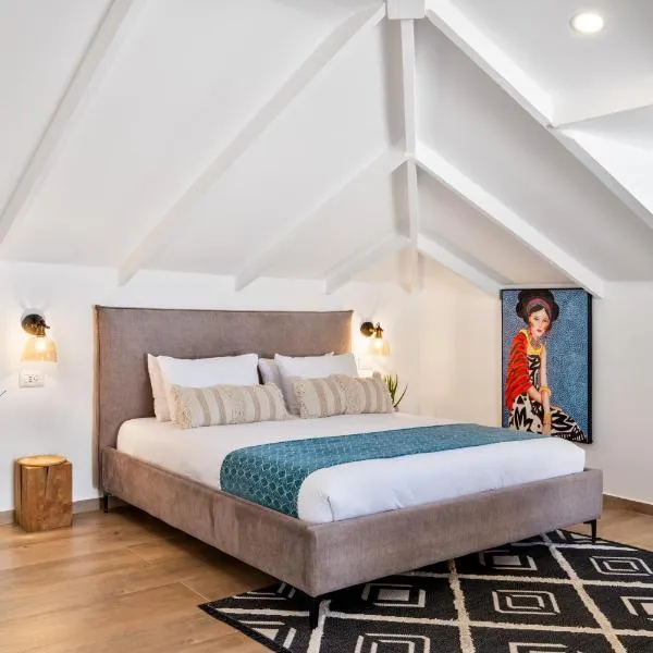 Valley Suites, hotel in Luzit