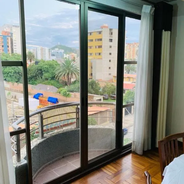 Departamento cómodo Cala Cala, hotel in Cochabamba