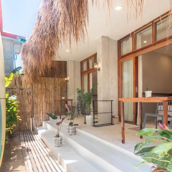 Gratitude Inn,位于卢纳将军城的酒店