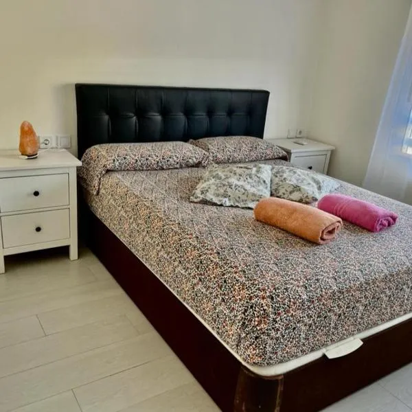 Apartamento Cuidad Ciencias, hotel in Valencia