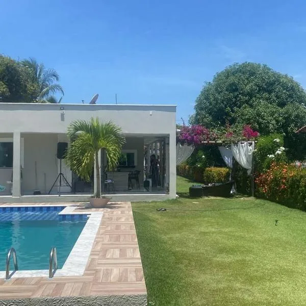 Casalagorios - ilha de Itaparica - Berlinque, ξενοδοχείο σε Vera Cruz de Itaparica