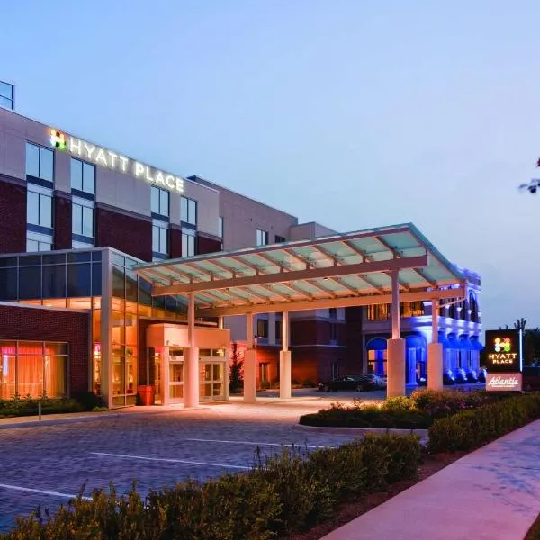 Hyatt Place Long Island East End, hotel u gradu Riverhed
