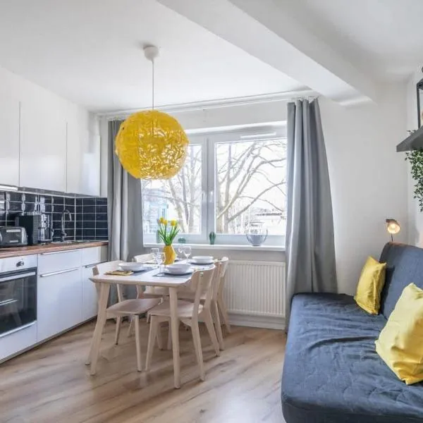Modern Apartment for 6 close to the Schanzenviertel - Unit 2, hotel i Hamborg