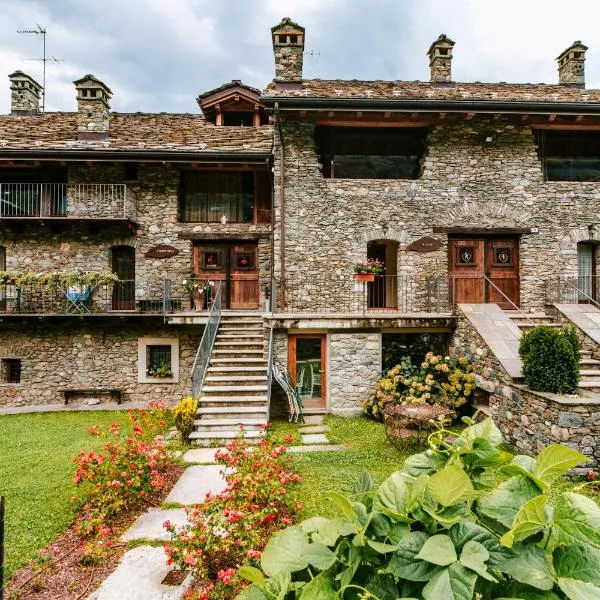 Maison Rosset agriturismo, camere, APPARTAMENTI e spa in Valle d'Aosta, hotel in Nus