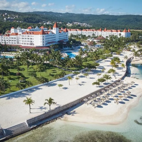 Bahia Principe Escape Runaway Bay - All Inclusive, hotel u gradu 'Runaway Bay'