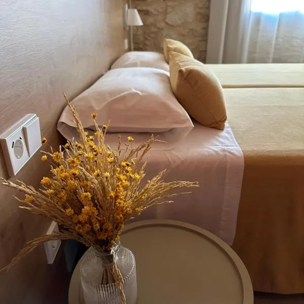 Hostal Barris, khách sạn ở Pals