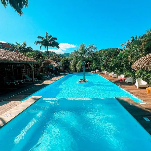 Viesnīca Tropicana Suites pilsētā Desē