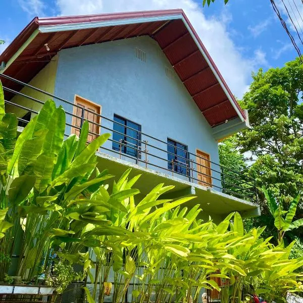 RedDot Guest House, hotel in General Luna