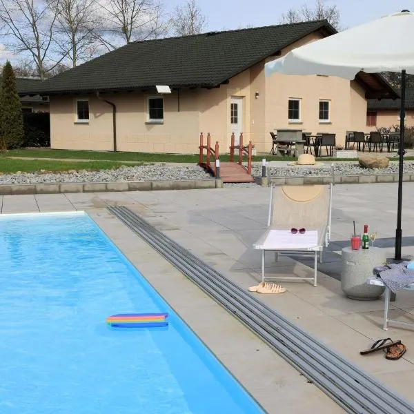 Natur- und Aktivresort Senftenberg, hotel in Schipkau