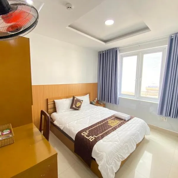 KHÁCH SẠN PHÚ HƯNG, khách sạn ở TP. Hồ Chí Minh