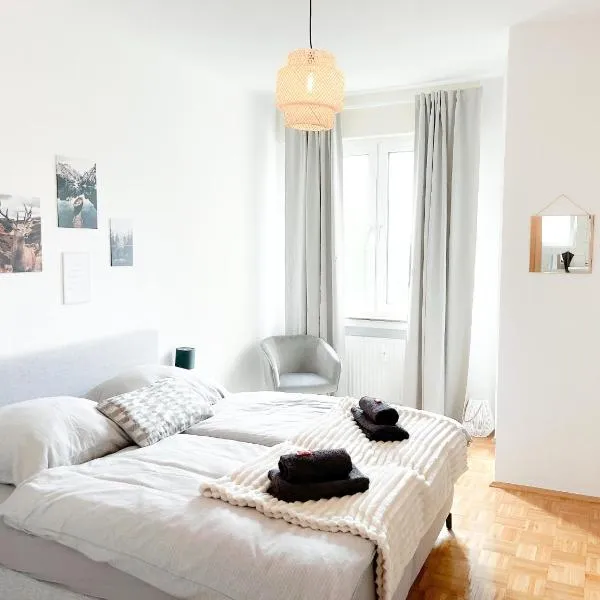 City Comfort Essen - Wohndomizil mit Balkon, Büro und Netflix, hotel in Essen
