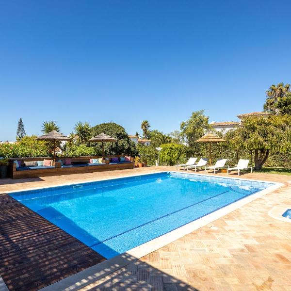 Amazing Carvoeiro Villa - Villa Carvoeiro Grande - 16 Bedrooms - Private Pool and Great for Large Groups - Algarve
