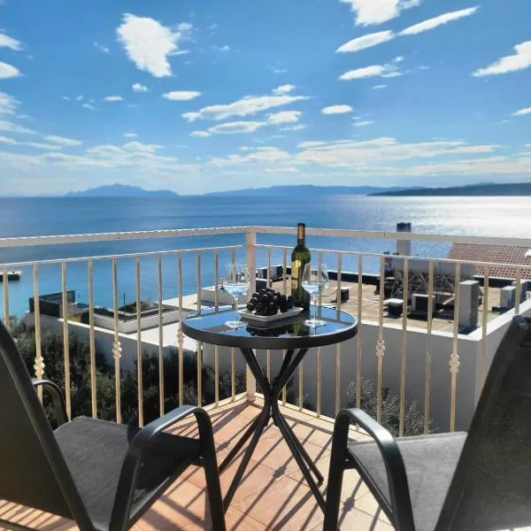 Plava Laguna、ザヴァラのホテル