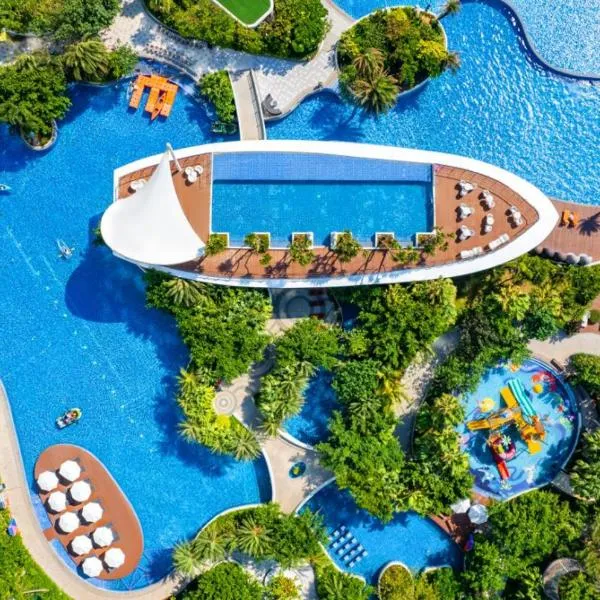 Dusit Thani Shuangyue Bay Resort Huizhou, hotel in Huidong