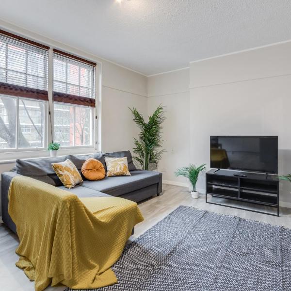 Spacious 1 Bed Apartment- Close to Kings Cross Station, London