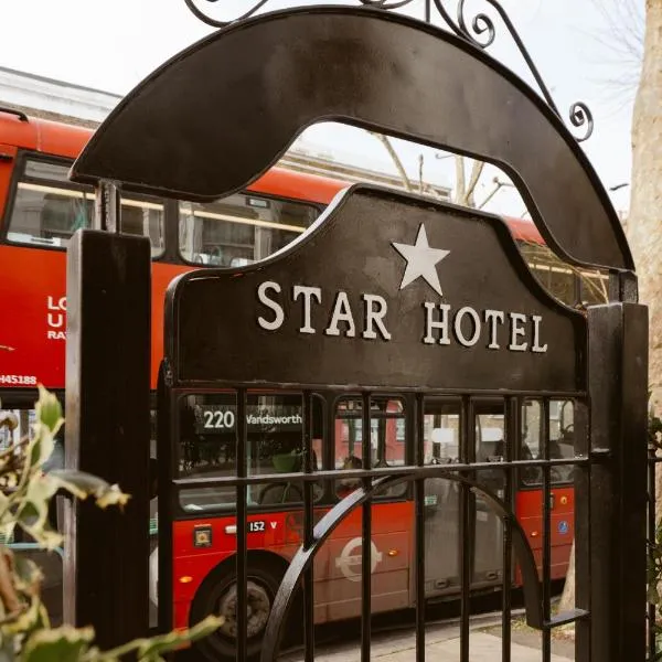 Star Hotel, hotel in London