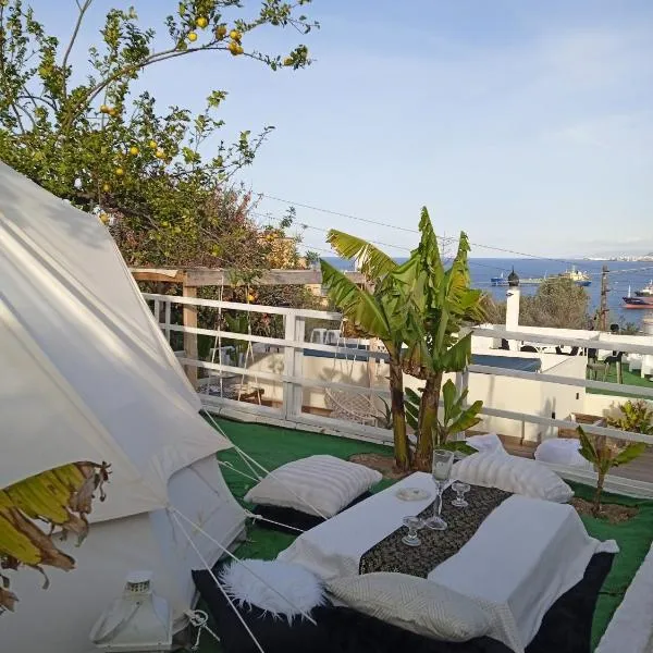 Queens Luxury Glamping，Palaiokastro的飯店