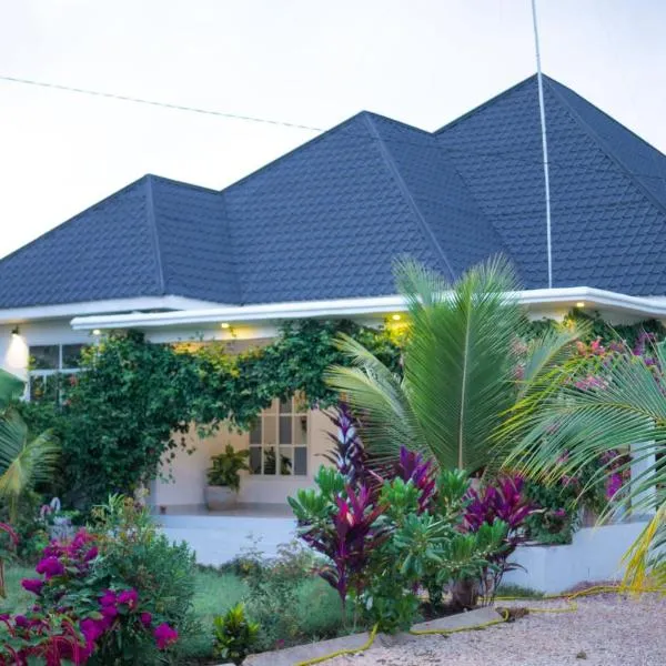 Blossom House Zanzibar, hotel in Kitongani