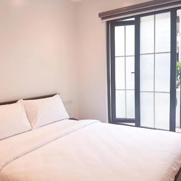 SANTOS Pension House, hotel en Manila