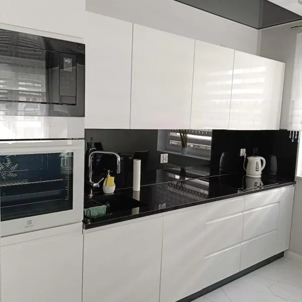 Apartament Zielony Zakątek Wrocław free parking, ochrona, hotel in Wrocław