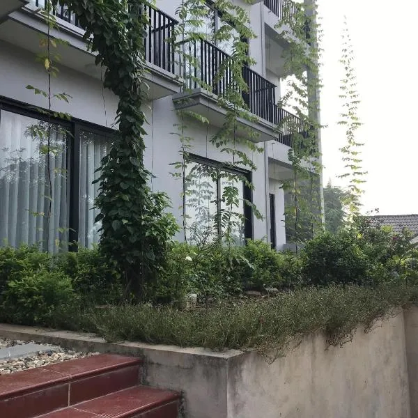 Thái Dương Hotel、Việt Trìのホテル