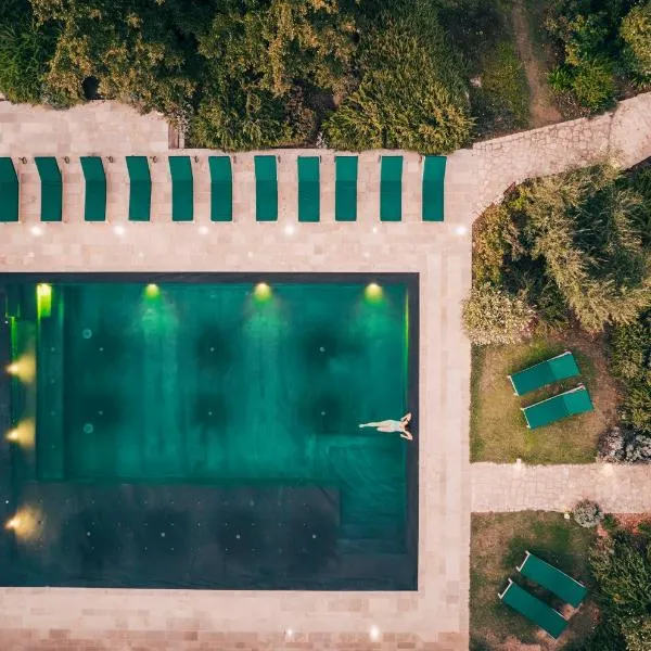 Leonardo Trulli Resort, hotel v mestu Locorotondo