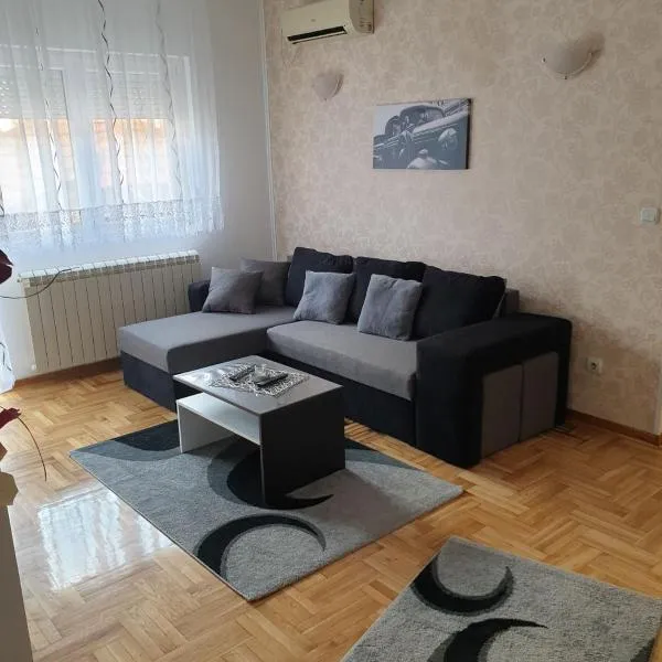 Apartman Nikola, hotel in Žarkovo