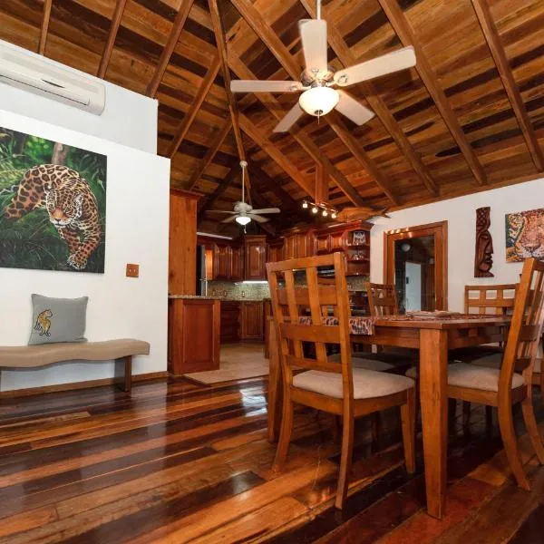 Pur Private Suites, hotel v destinaci San Pedro